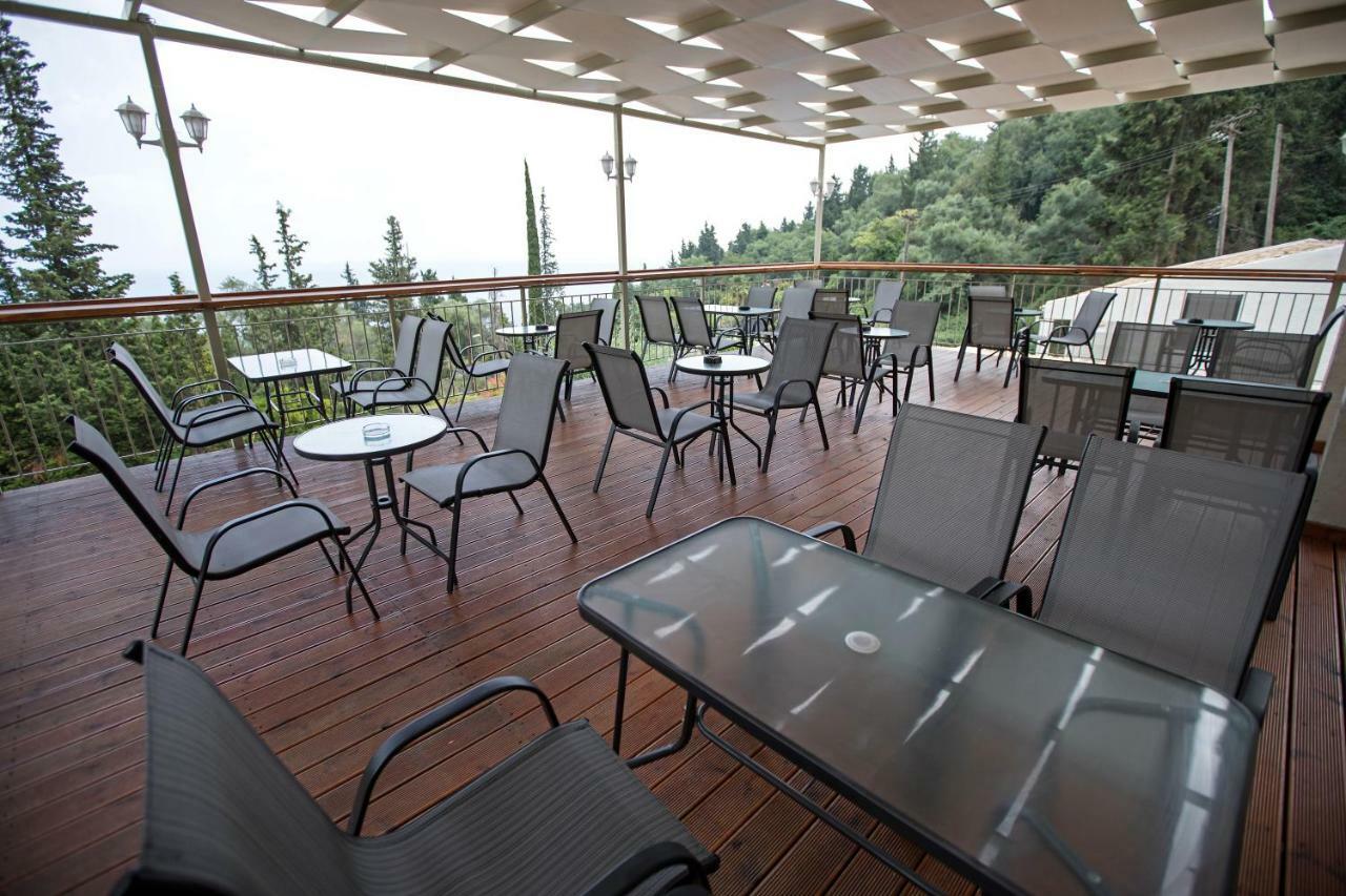 Hotel Benitses Bay View Gastouri  Zewnętrze zdjęcie