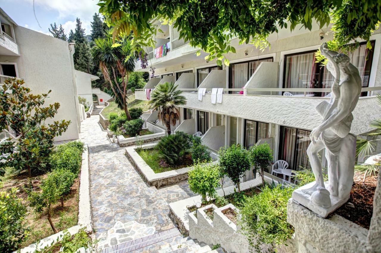 Hotel Benitses Bay View Gastouri  Zewnętrze zdjęcie