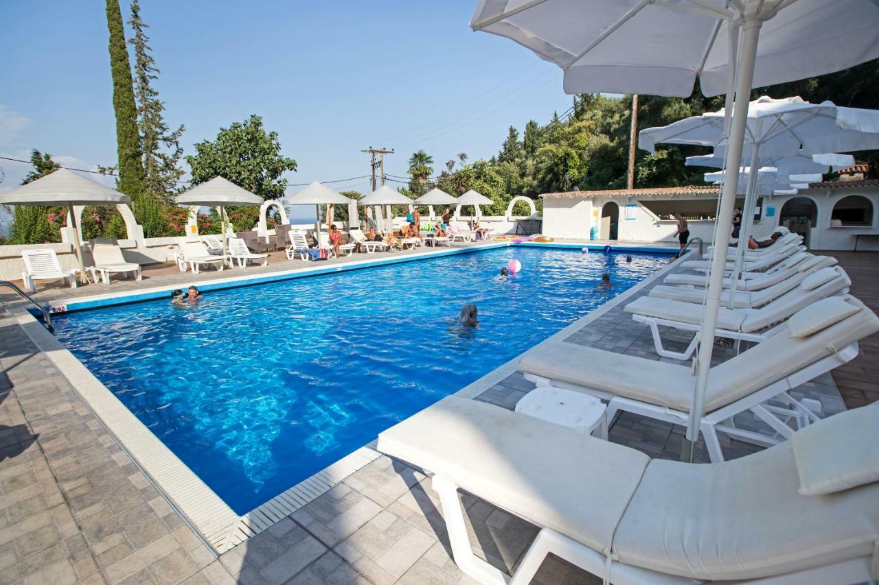 Hotel Benitses Bay View Gastouri  Zewnętrze zdjęcie